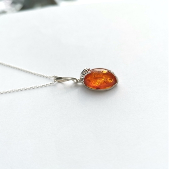 Genuine Baltic  Amber pendant in Sterling Silver 🆕 - Picture 3 of 7
